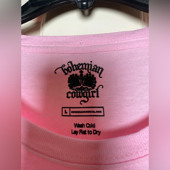 Bohemian Cowgirl In Dolly We Trust Short Sleeve Tee - Picture 4 of 6